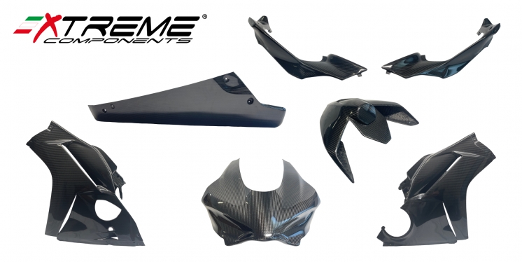 RACE FAIRINGS IN TWILL CARBON FIBER &amp; BLACK FIBER FOR DUCATI PANIGALE V4 / S 2025/2026